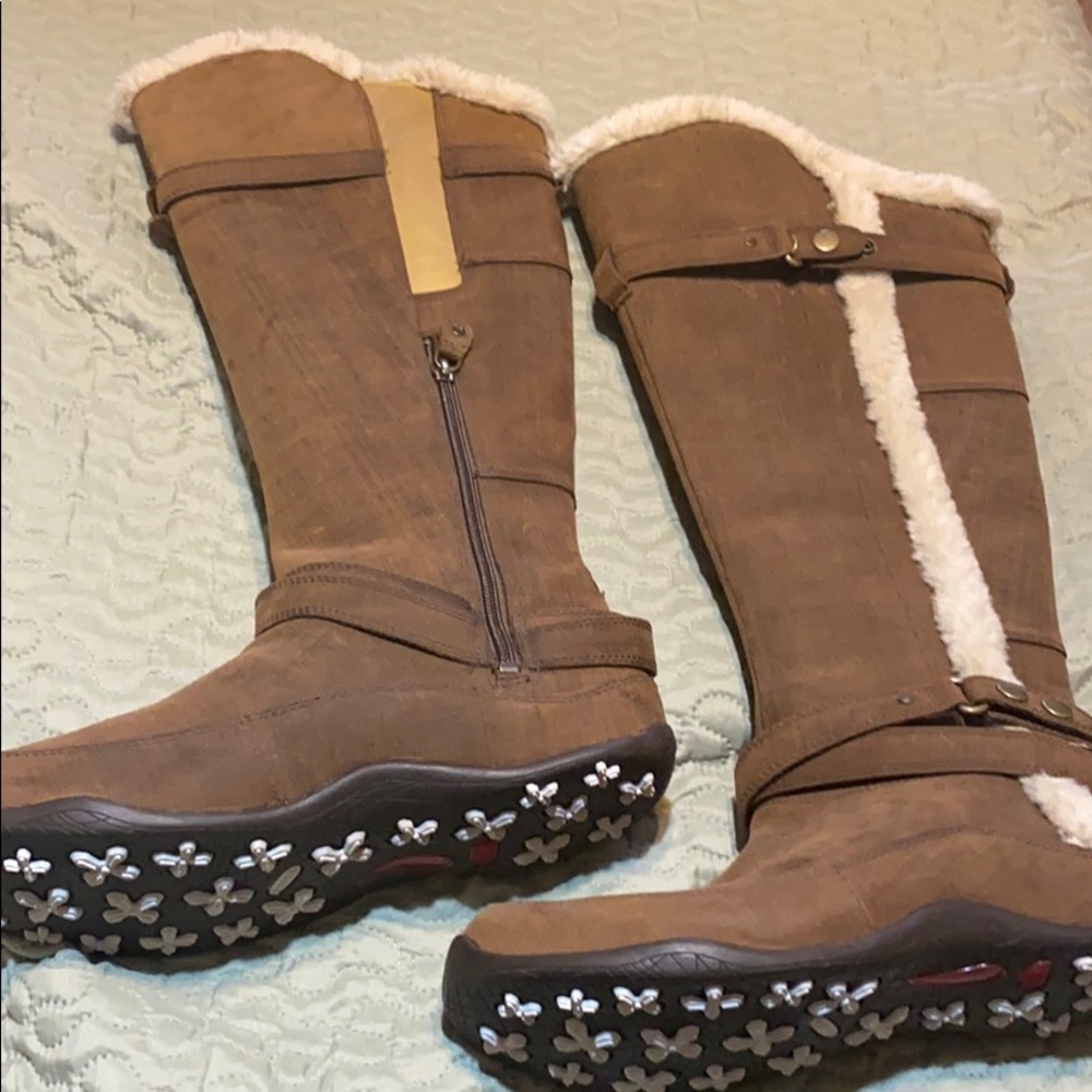 NWOB THE NORTH FACE BRIANNA BROWN TALL WINTER BOOT